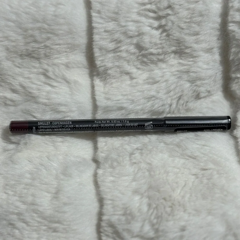NYX Suede Matte Lip Liner‎ SMLL27 Copenhagen Deep Berry Vegan Cruelty-Free NEW